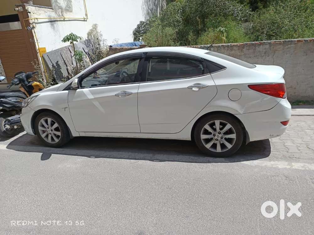 Hyundai Verna Petrol Manual 2012