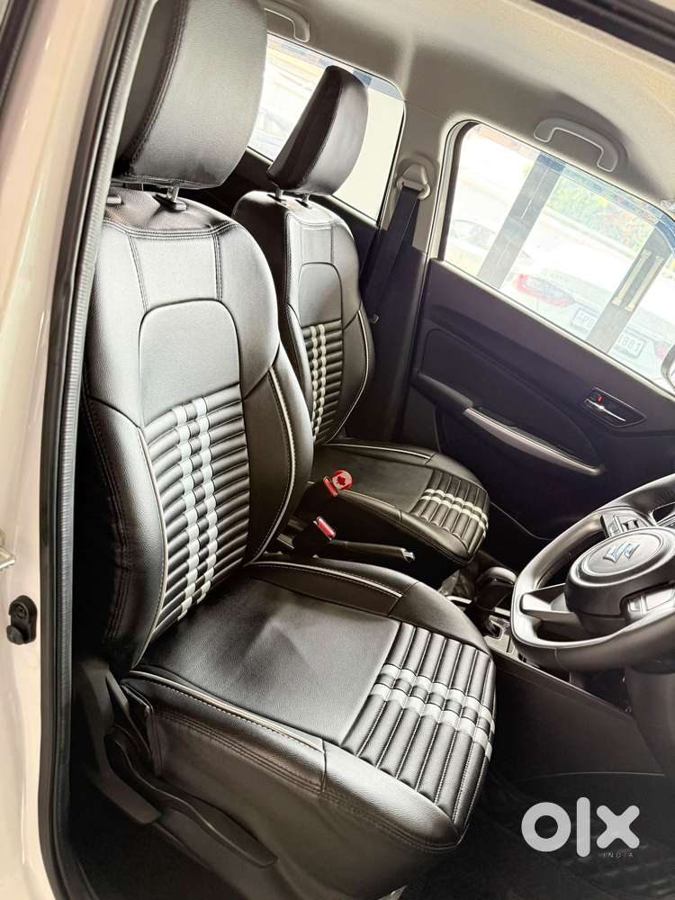 Maruti Suzuki Swift 1.3 Zxi, 2023, Petrol