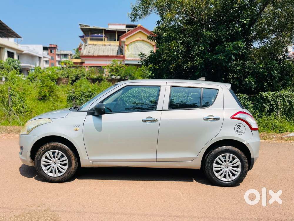 Maruti Suzuki Swift Lxi, 2014, Petrol