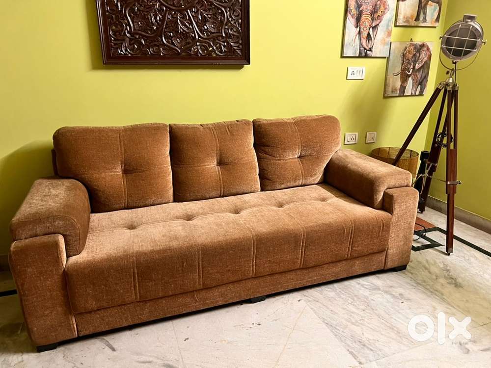Sofa set and centre table