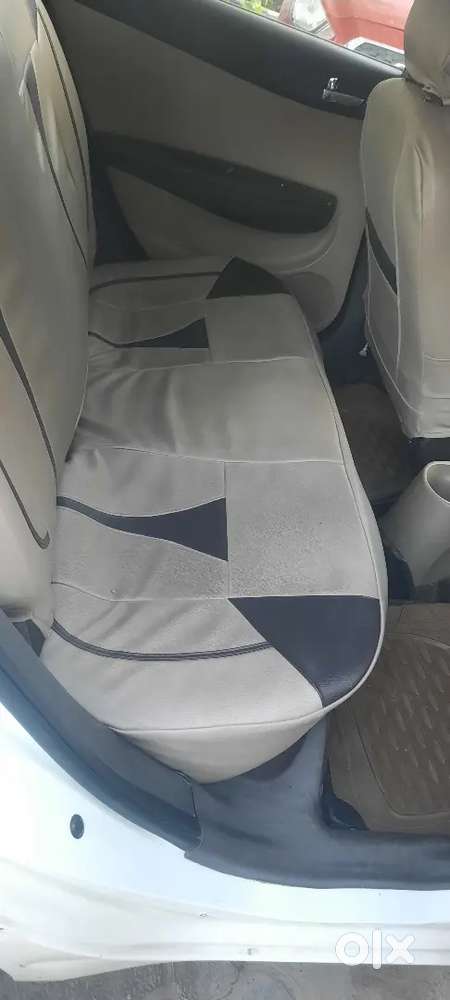 Hyundai I20 2012 Diesel 75233 Km Driven