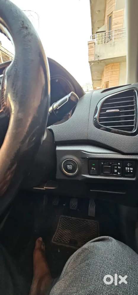 Maruti Suzuki Brezza Zdi 2016 Year