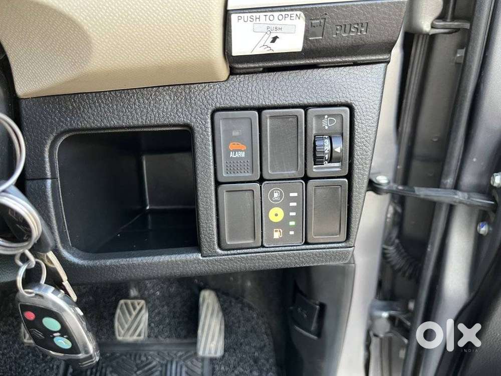 Maruti Suzuki Wagon R Cng Lxi, 2017, Petrol