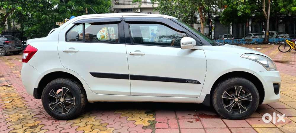 Maruti Suzuki Swift Dzire 1.2 Vxi Bsiv, 2014, Petrol