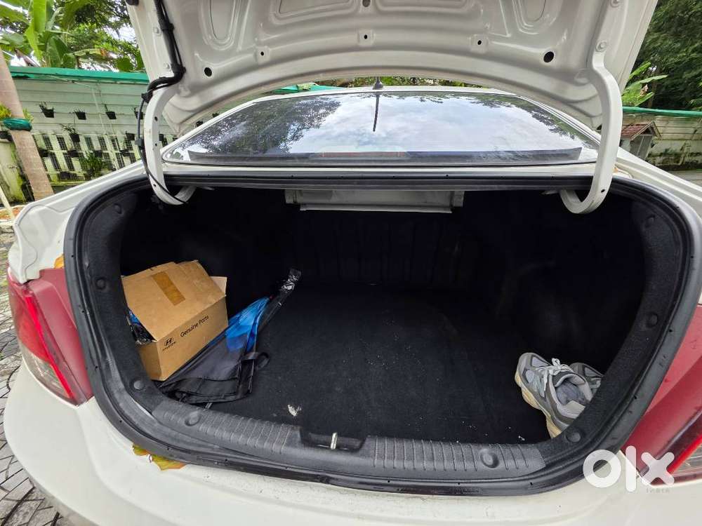 Nri Owned 2015 Hyundai Fluidic Verna For Sale.