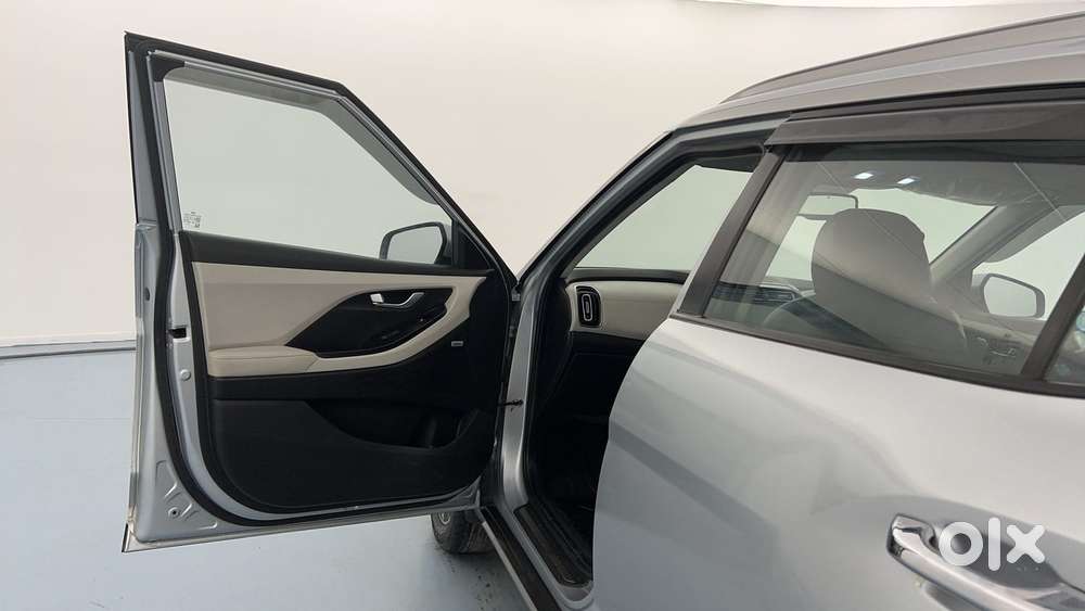 Hyundai Creta Sx 1.5 Petrol Cvt, 2022, Petrol