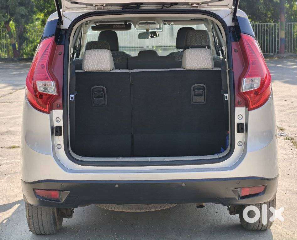 Mahindra Marazzo M6 8str, 2019, Diesel
