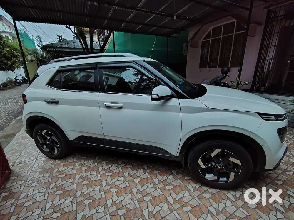 Hyundai Venue Turbo Manual 2019