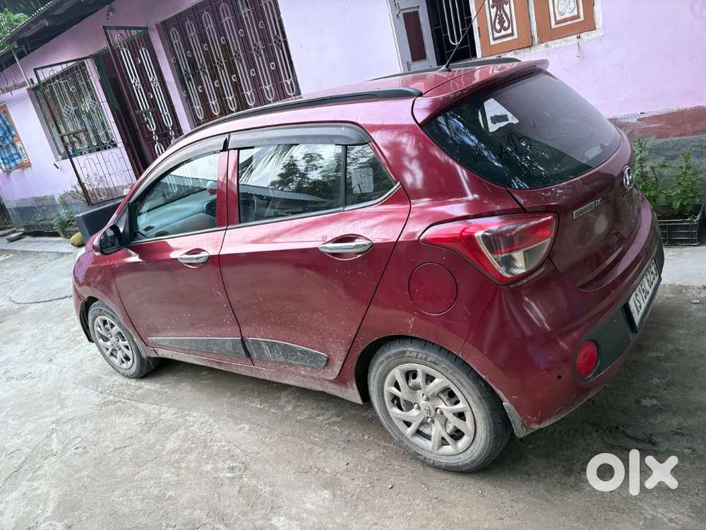 Hyundai Grand I10 2017 Petrol 88000 Km Driven