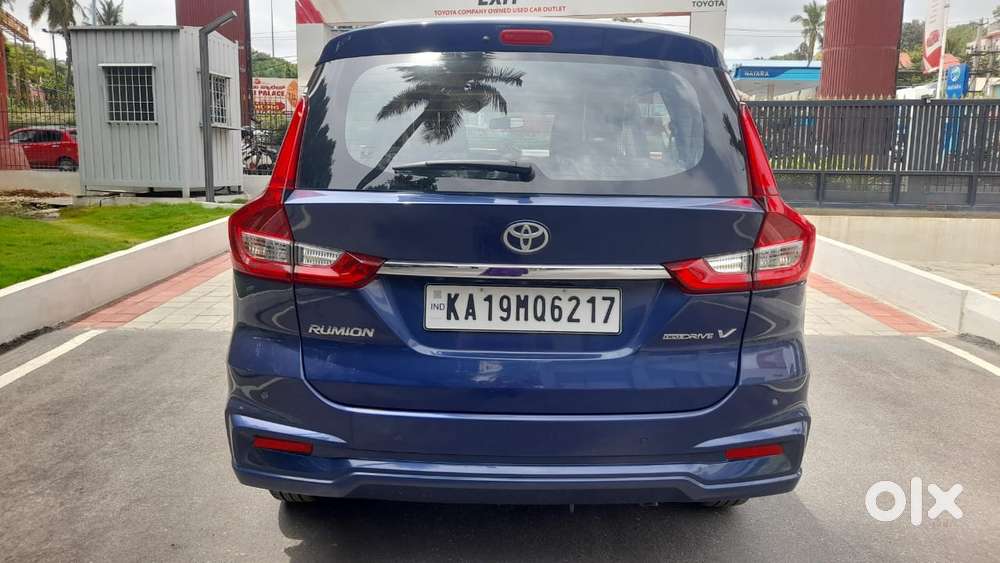 Toyota Rumion V Mt, 2024, Petrol