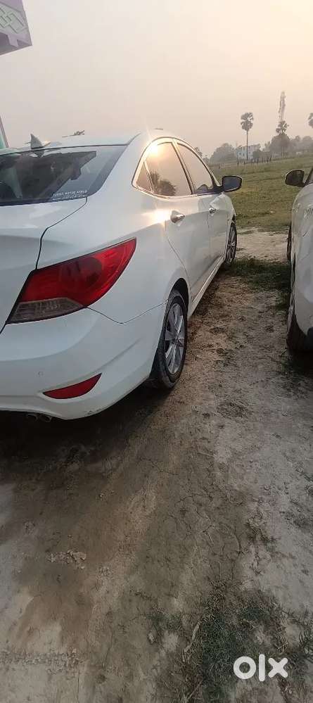 I Sell Verna 2013