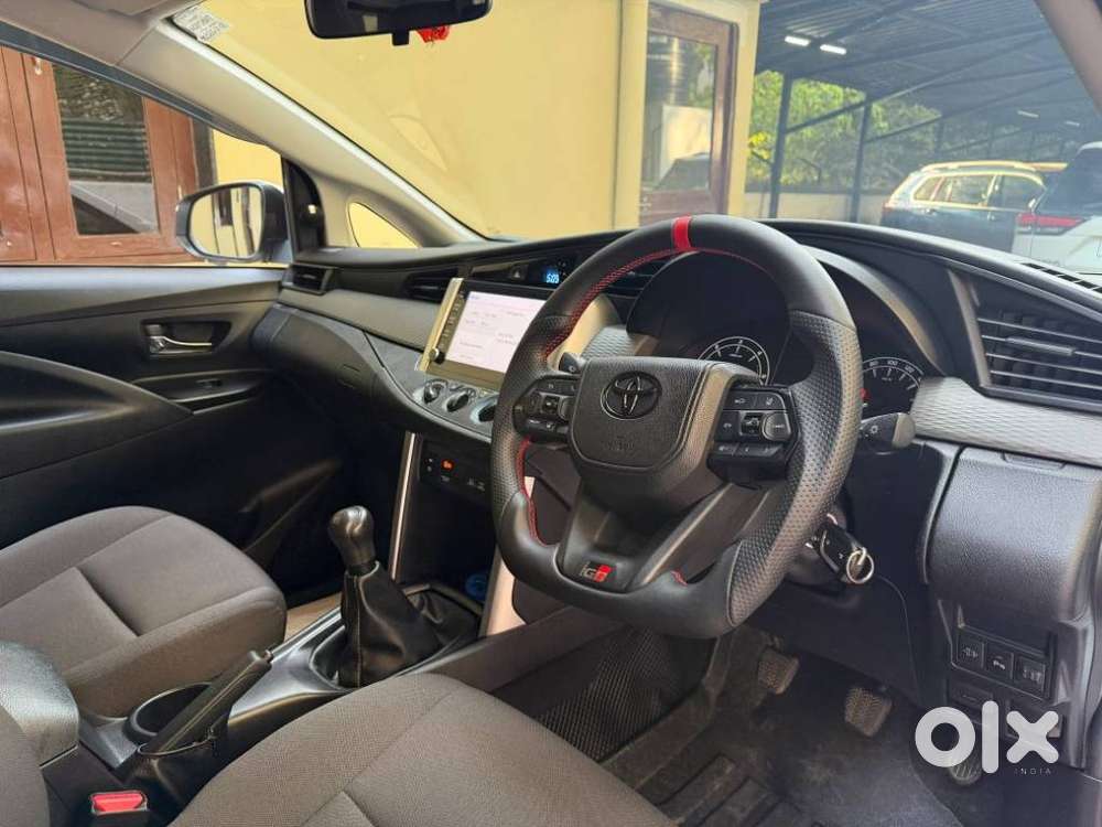 Toyota Innova Crysta 2.4 G Plus Mt 7 Str, 2025, Diesel