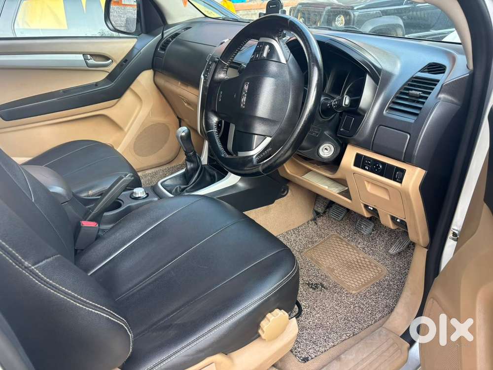 Isuzu Mu7 Diesel 2019 Car