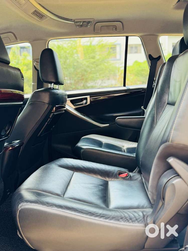 Toyota Innova Crysta, 2016, Diesel