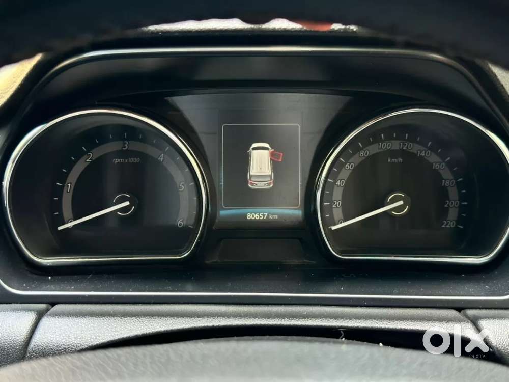 Tata Hexa 2.2 Xt 4x2 7 Str, 2017, Diesel