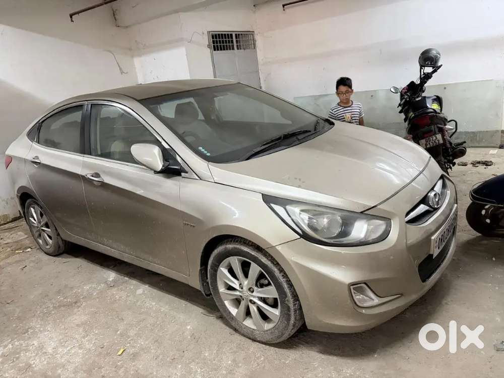 Hyundai Verna 1.6 S 2012