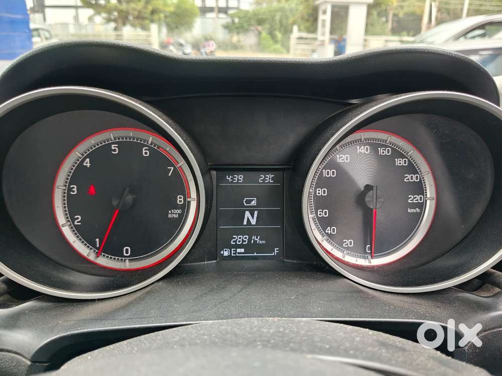 Maruti Suzuki Swift Amt Vxi, 2018, Petrol