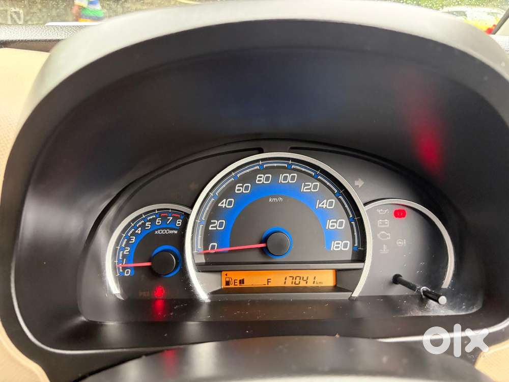 Maruti Suzuki Wagon R Vxi, 2017, Petrol