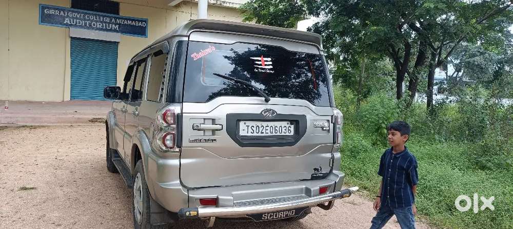 Mahindra Scorpio S6+ Top Model