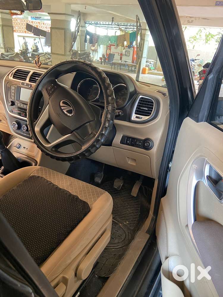 Mahindra Tuv 300 2019 Diesel Well Maintained December Registered