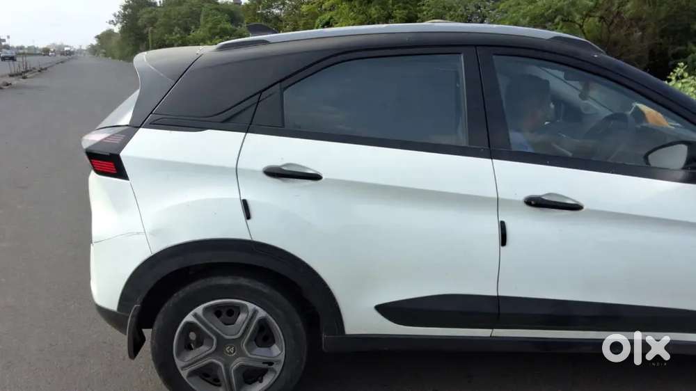 Tata Nexon 2024 Revotron