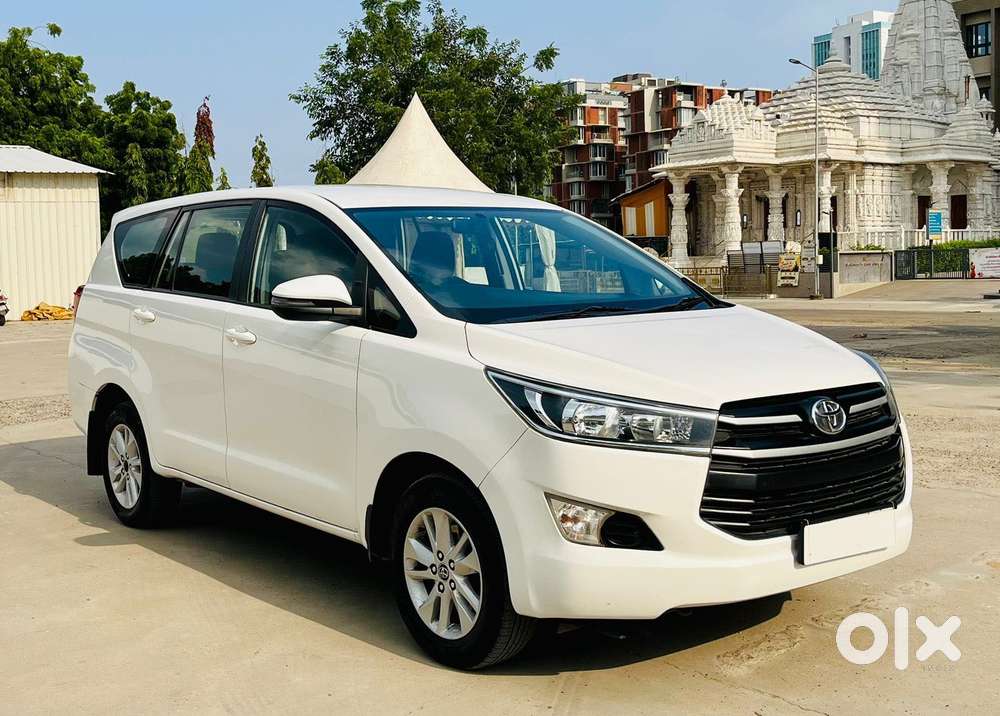 Toyota Innova Crysta [ ] 2.4 Gx At 7 Str, 2017, Diesel