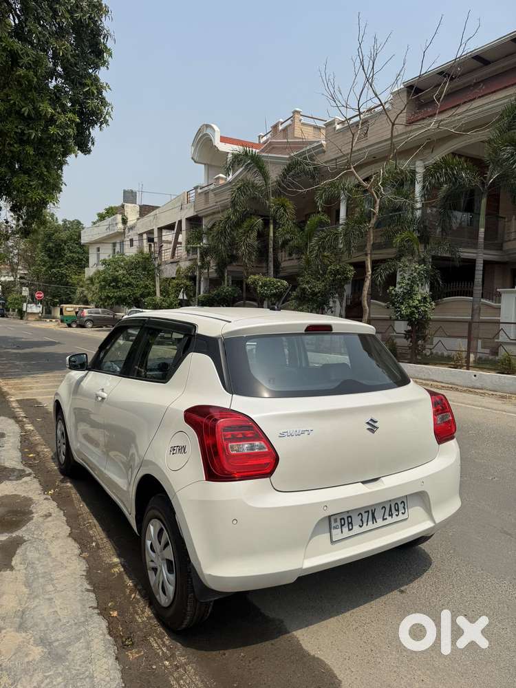Maruti Suzuki Swift Vvt Vxi, 2023, Petrol
