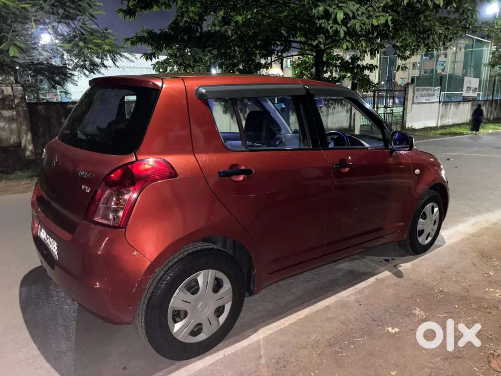 Maruti Suzuki Swift 2011/31 (no 1rs Work)