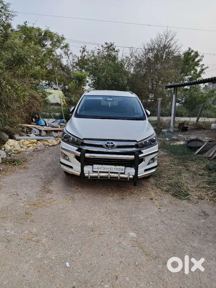 Toyota Innova Crysta 2020 Diesel 130000 Km Driven