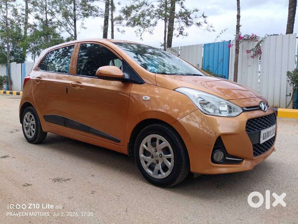 Hyundai Grand I10 Sportz, 2017, Petrol