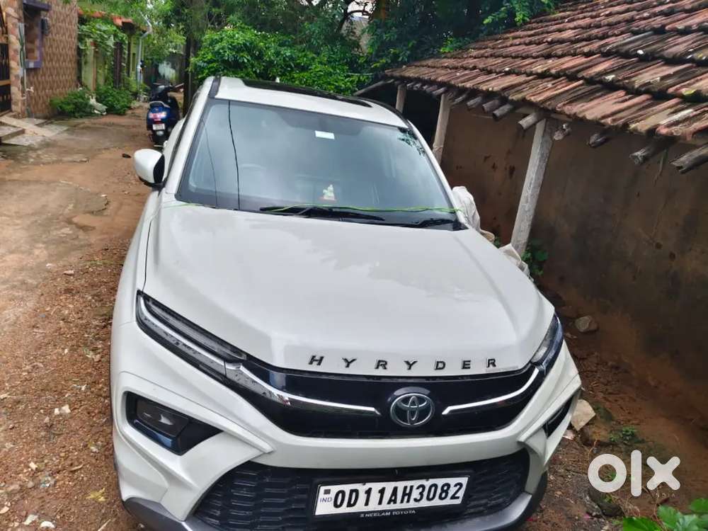 Toyota Urban Cruiser Hyryder Hybrid 2025 1st Owner