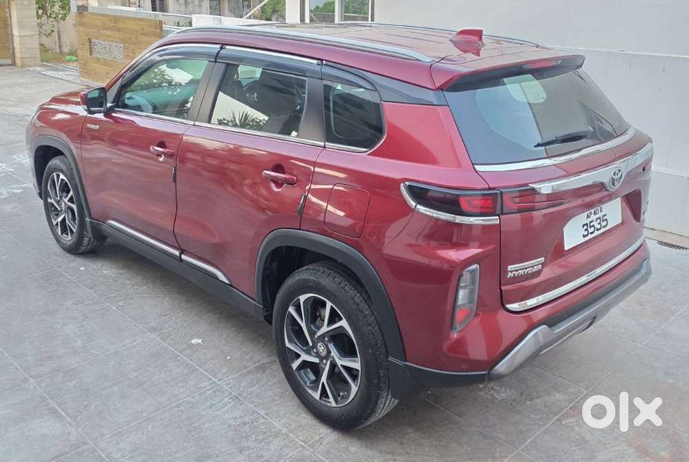 Toyota Urban Cruiser Hyryder 1.5 V Hybrid, 2023, Petrol