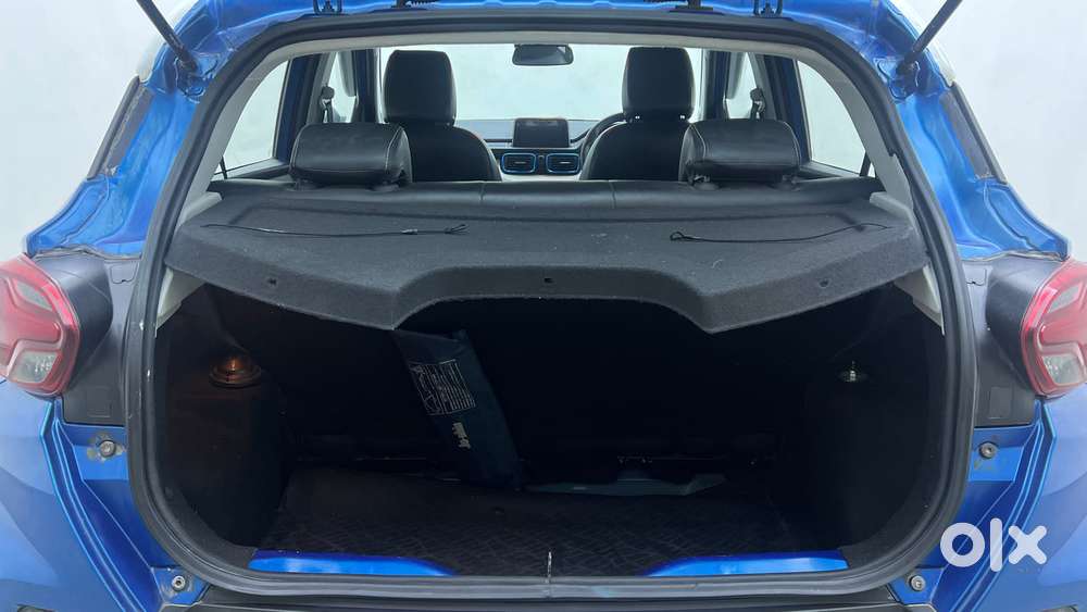 Tata Punch 1.2 Revotron Creative Amt Dual Tone, 2022, Petrol