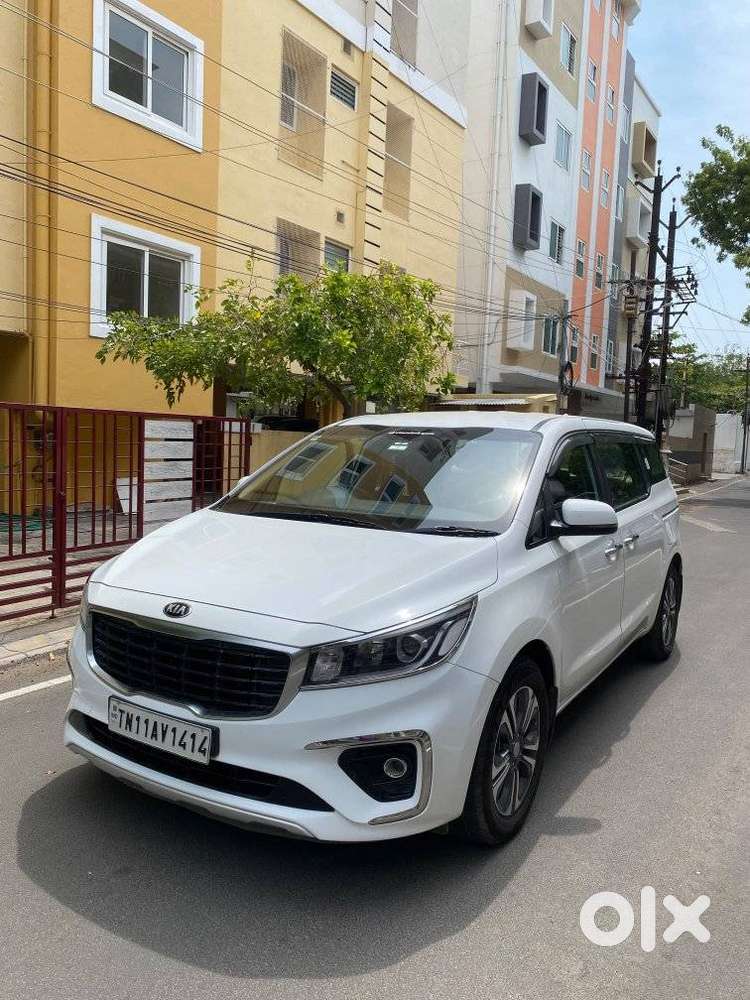 Kia Carnival Premium, 2021, Diesel