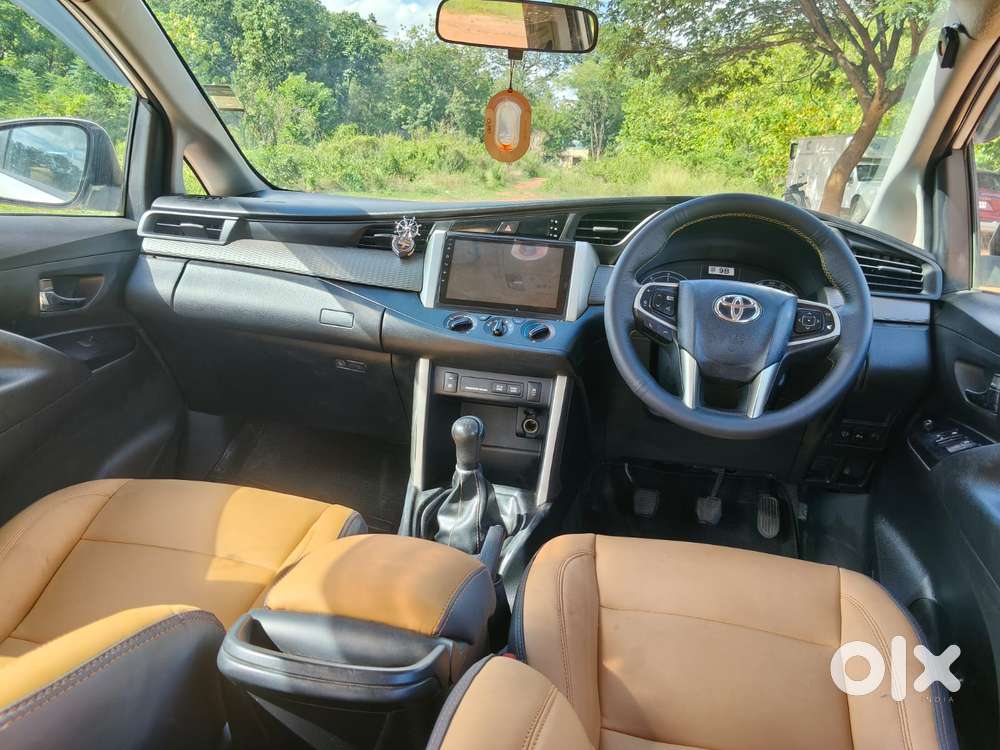 Toyota Innova Crysta 2.4 G Mt, 2022, Diesel