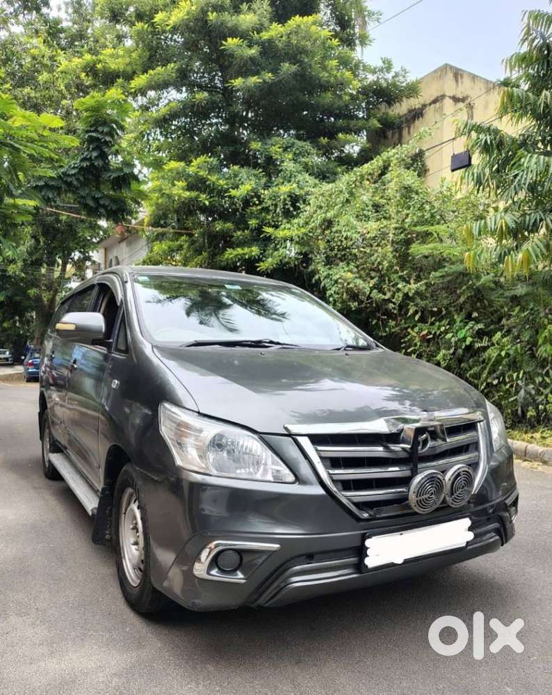 Toyota Innova 2.5 G4 Diesel 8-seater, 2006, Diesel