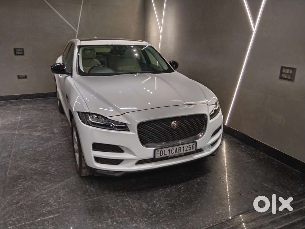Jaguar F-pace Prestige 2.0 Petrol, 2019, Petrol
