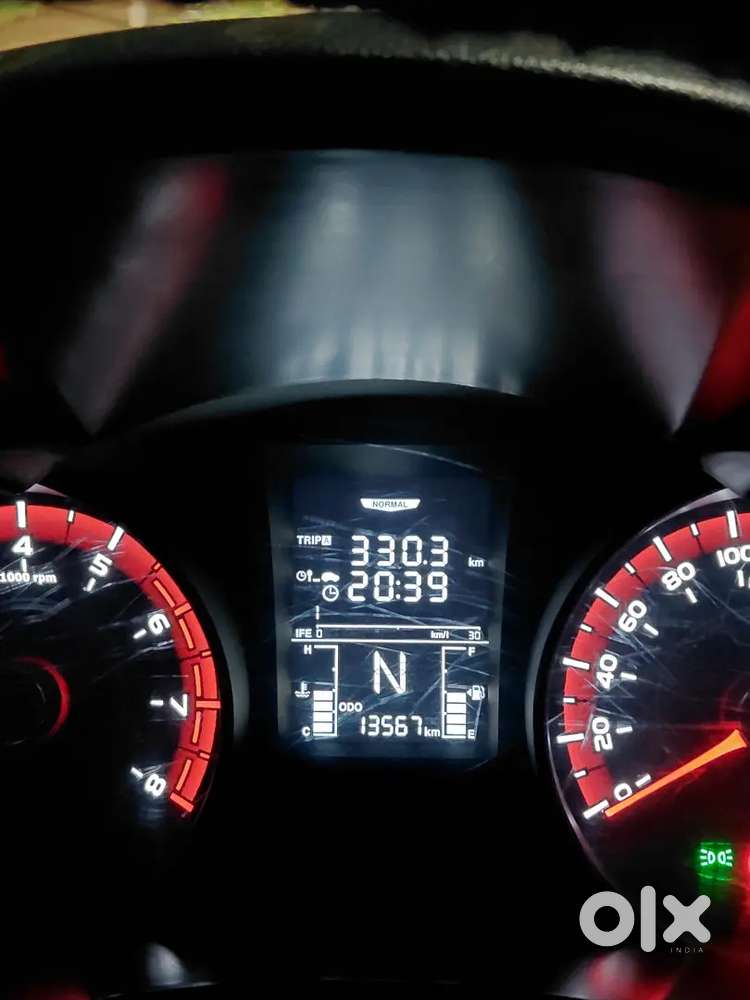 Mahindra Xuv300 2024 Car