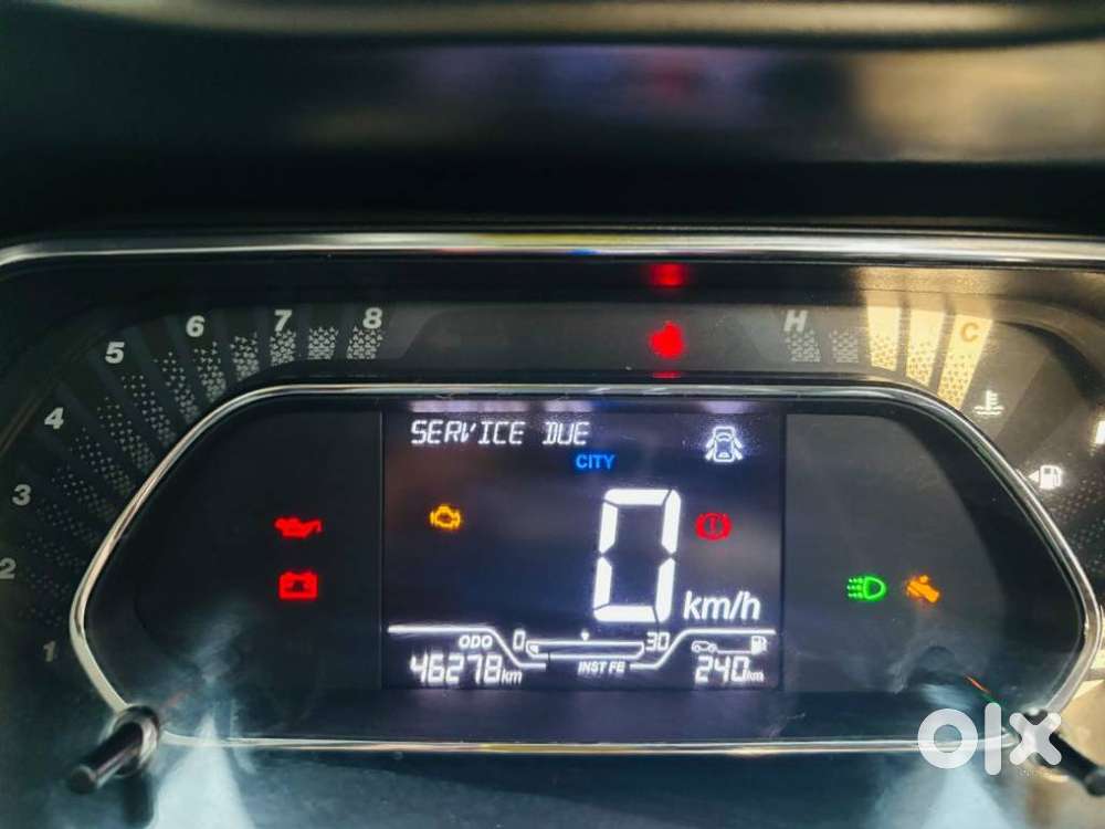 Tata Nexon 1.2 Revotron Xz Plus Premium, 2023, Petrol