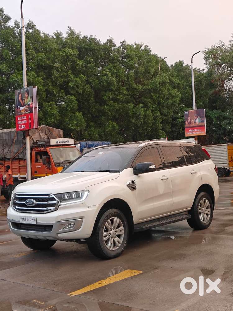 Ford Endeavour 3.2 Titanium 4x4 At, 2016, Diesel