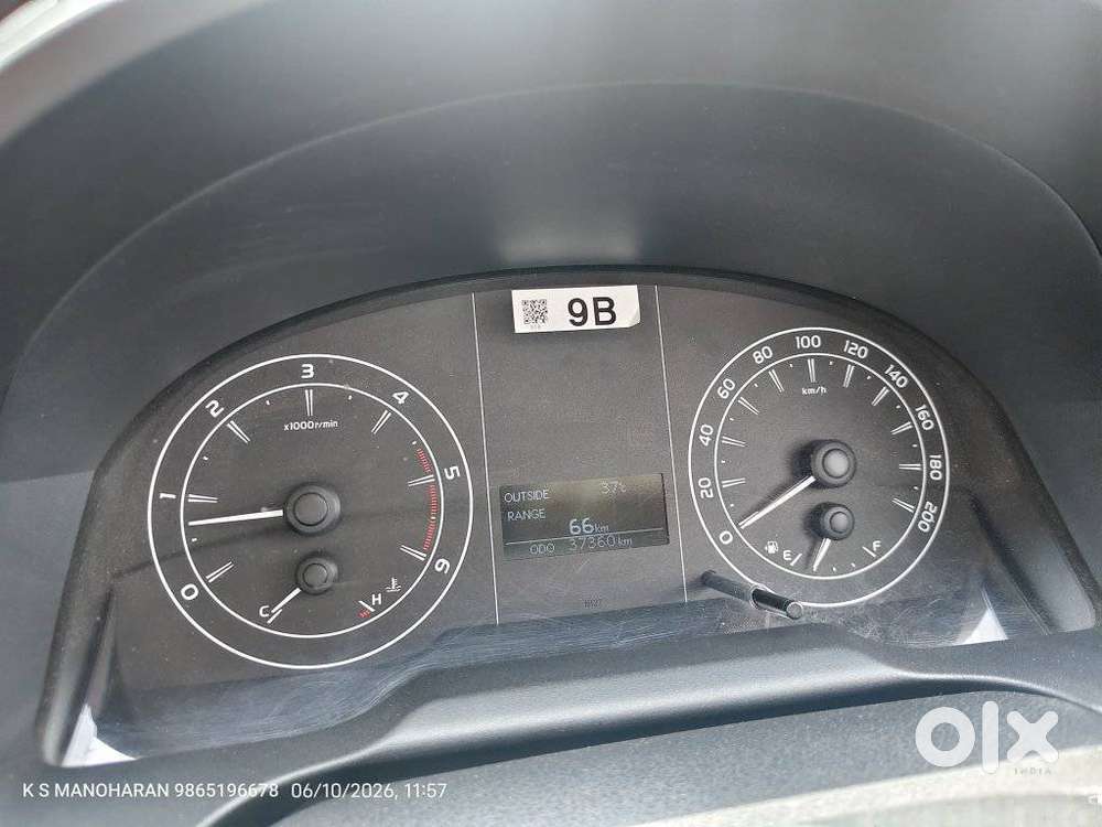 Toyota Innova Crysta 2.4 Gx Limited Edition 8 Str, 2025, Diesel