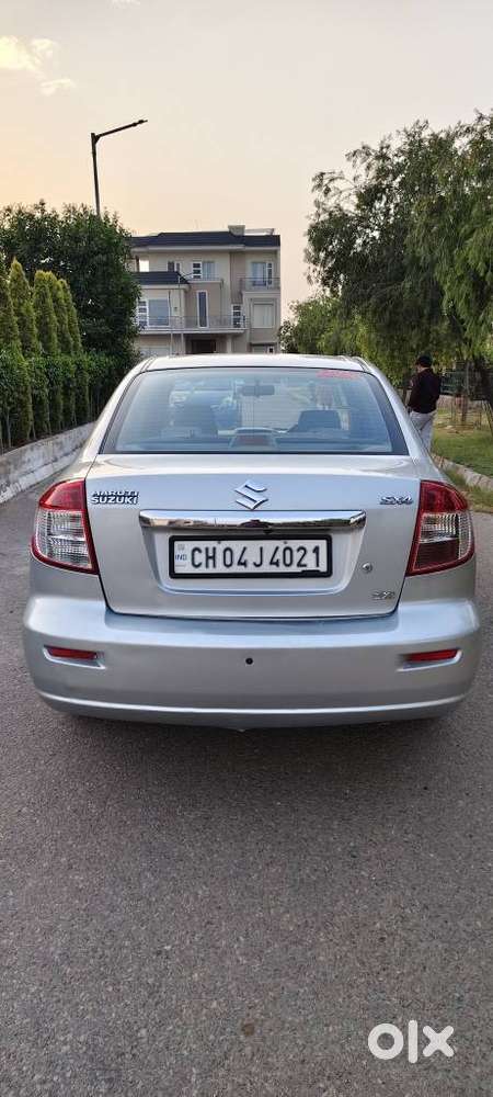 Maruti Suzuki Sx4 Zxi, 2009, Petrol
