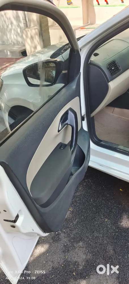 Volkswagen Polo 2013 Petrol 81000 Km Driven