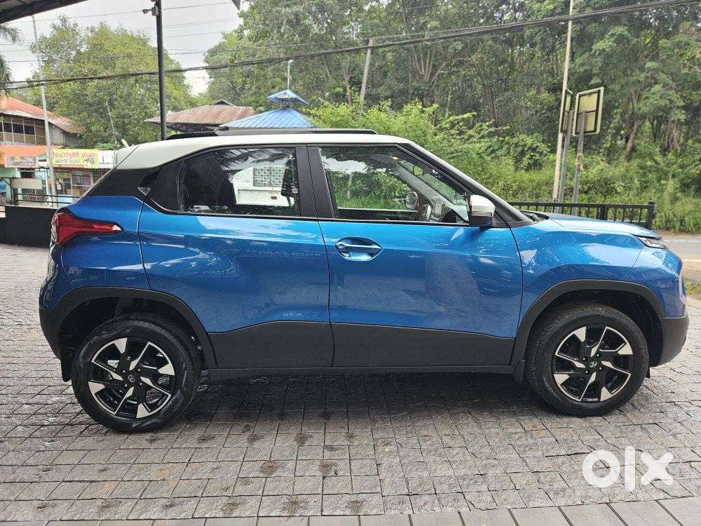 Tata Punch Creative, 2023, Petrol