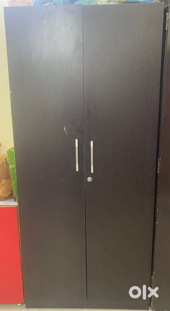 2 Wooden Almirah