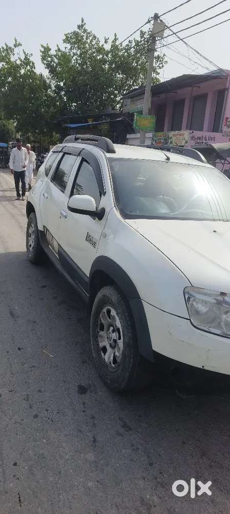 Renault Duster 2014 Diesel 177000 Km Driven