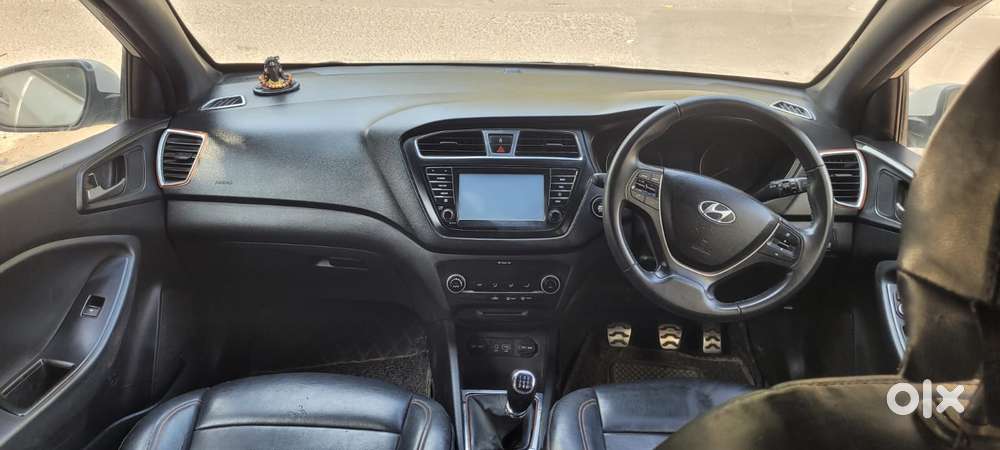 Hyundai I20 Active Sx Petrol, 2017, Petrol