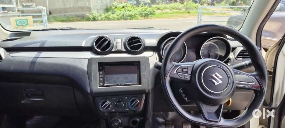 Maruti Suzuki Swift Vxi, 2018, Petrol