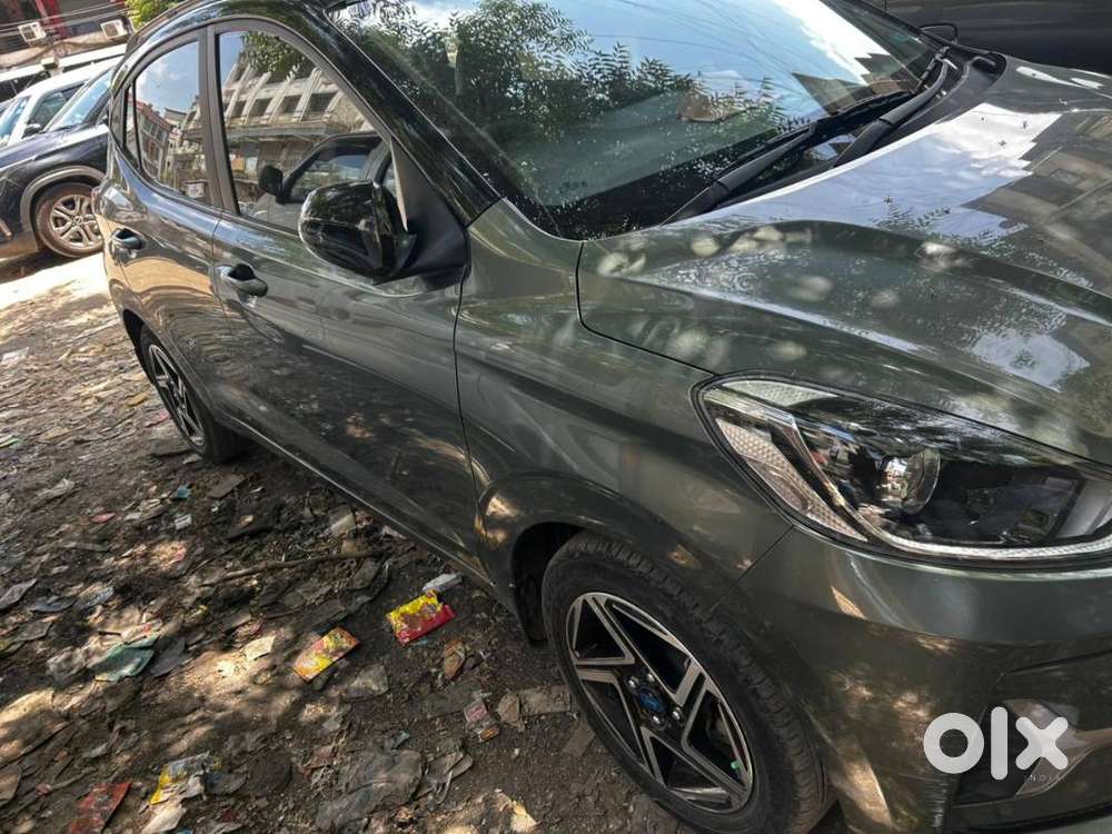 All Fetures Are There In Car Milleage 18+