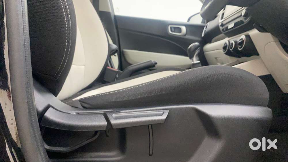 Hyundai Venue 1.0 S (o) Turbo Imt, 2022, Petrol